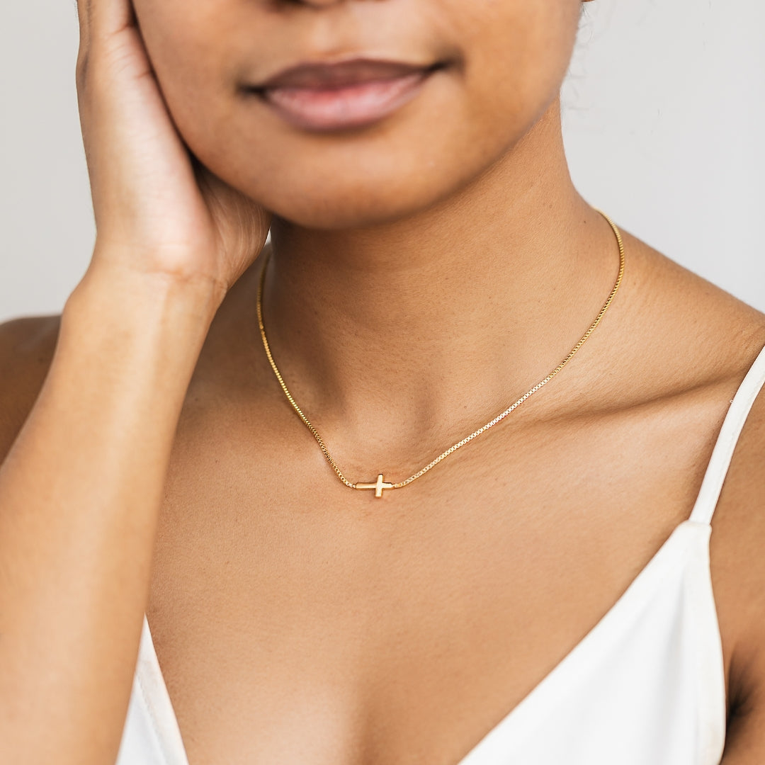 Delicate Faith Necklace